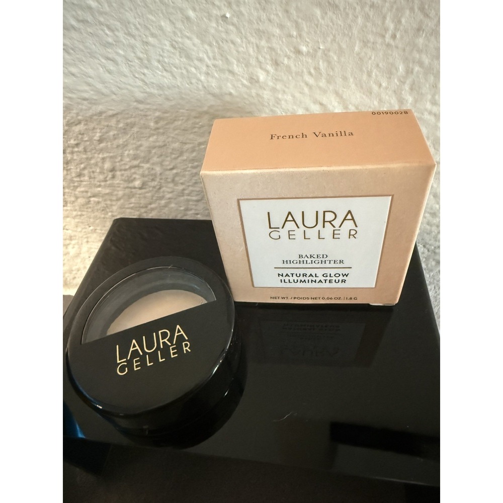 Laura Geller Baked Highlighter Natural Glow FRENCH VANILLA Full Size New 0.06oz
